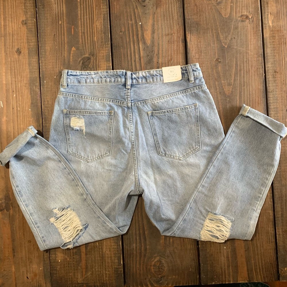 NWT Cotton On High 90s Jean.